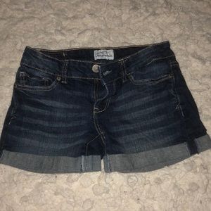 Low Rise Cuffed Shorts